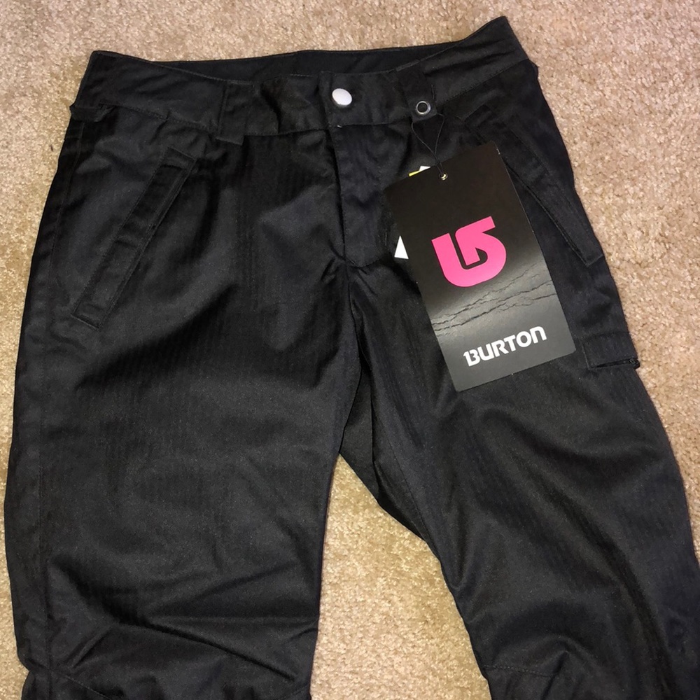 NWT Burton snow pants!